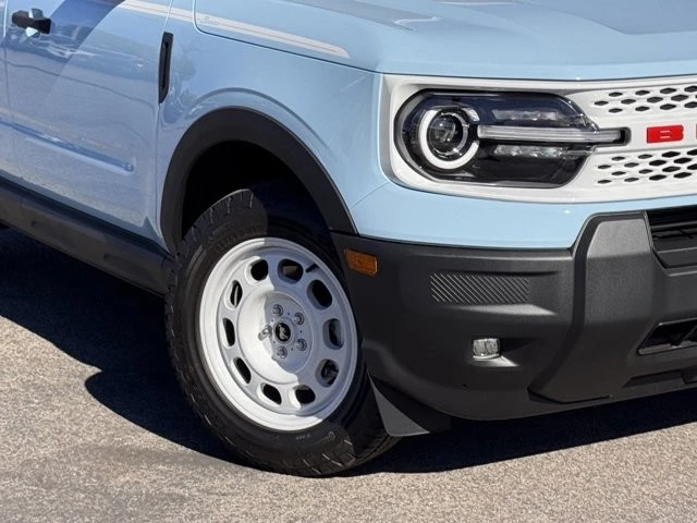 2025 Ford Bronco 6th Gen - Image 4 of 12