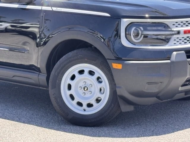 2025 Ford Bronco 6th Gen - Image 4 of 12