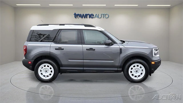 2025 Ford Bronco 6th Gen - Image 6 of 21