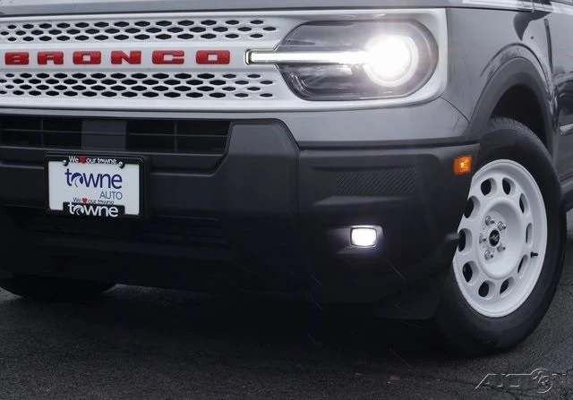 2025 Ford Bronco 6th Gen - Image 11 of 21