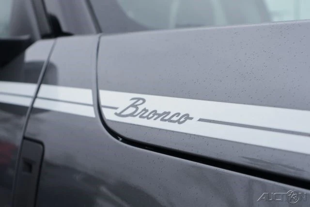 2025 Ford Bronco 6th Gen - Image 13 of 21