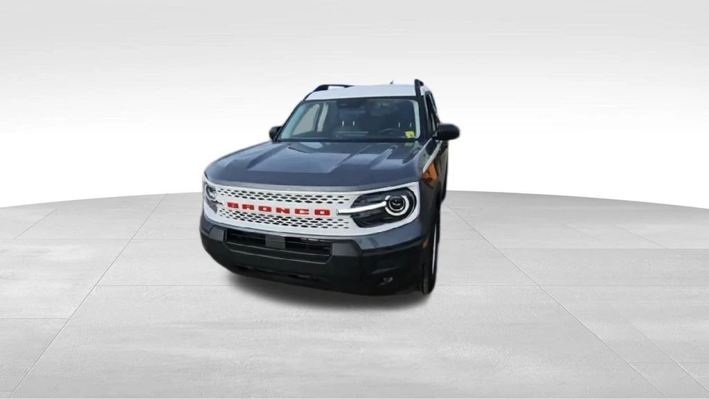 2025 Ford Bronco 6th Gen - Image 3 of 21