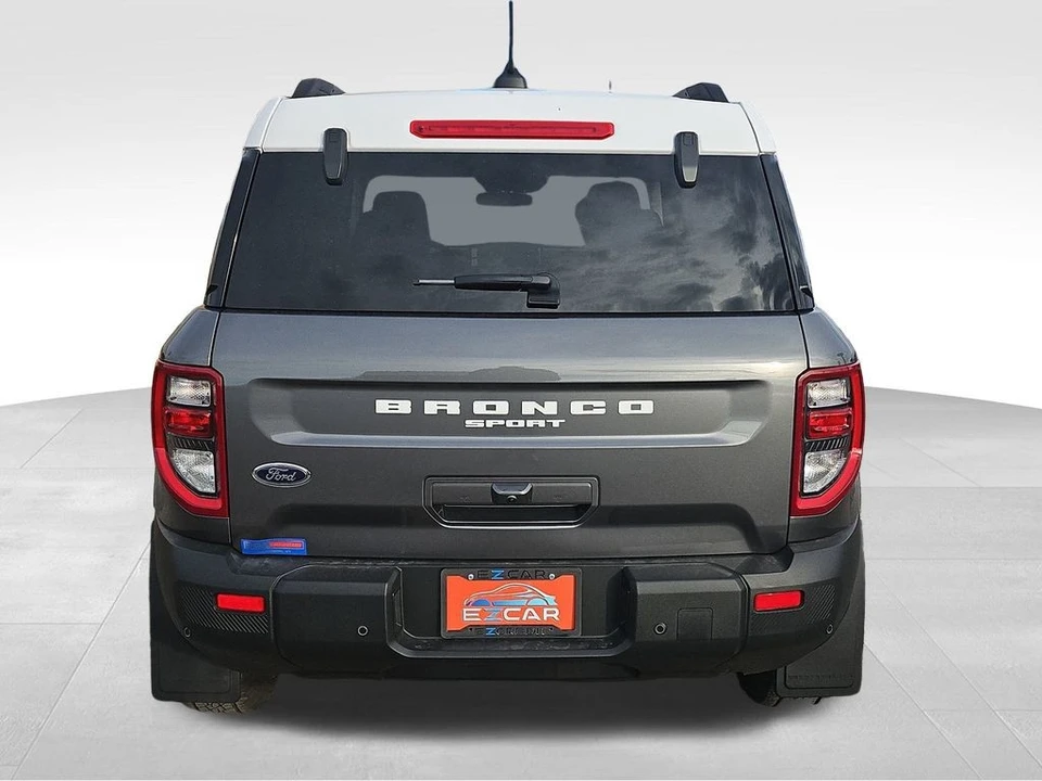 2025 Ford Bronco 6th Gen - Image 14 of 21