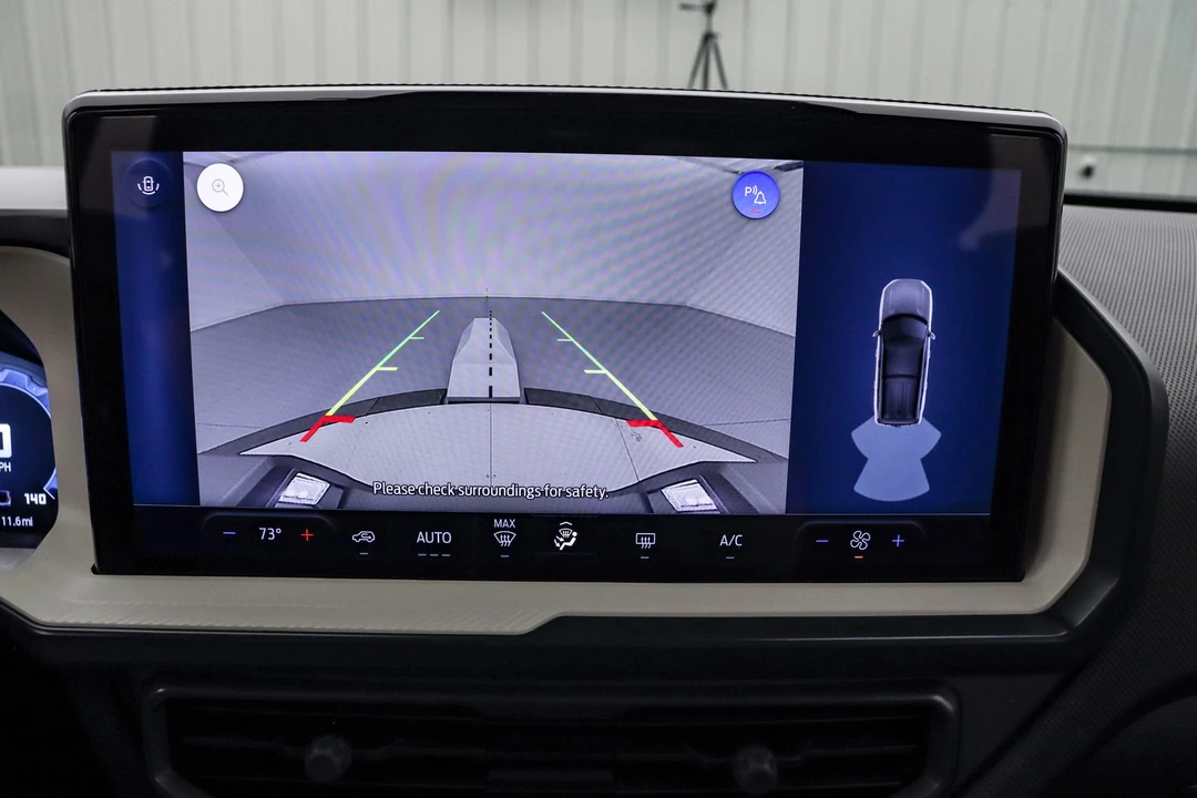 2025 Ford Bronco 6th Gen - Image 20 of 21