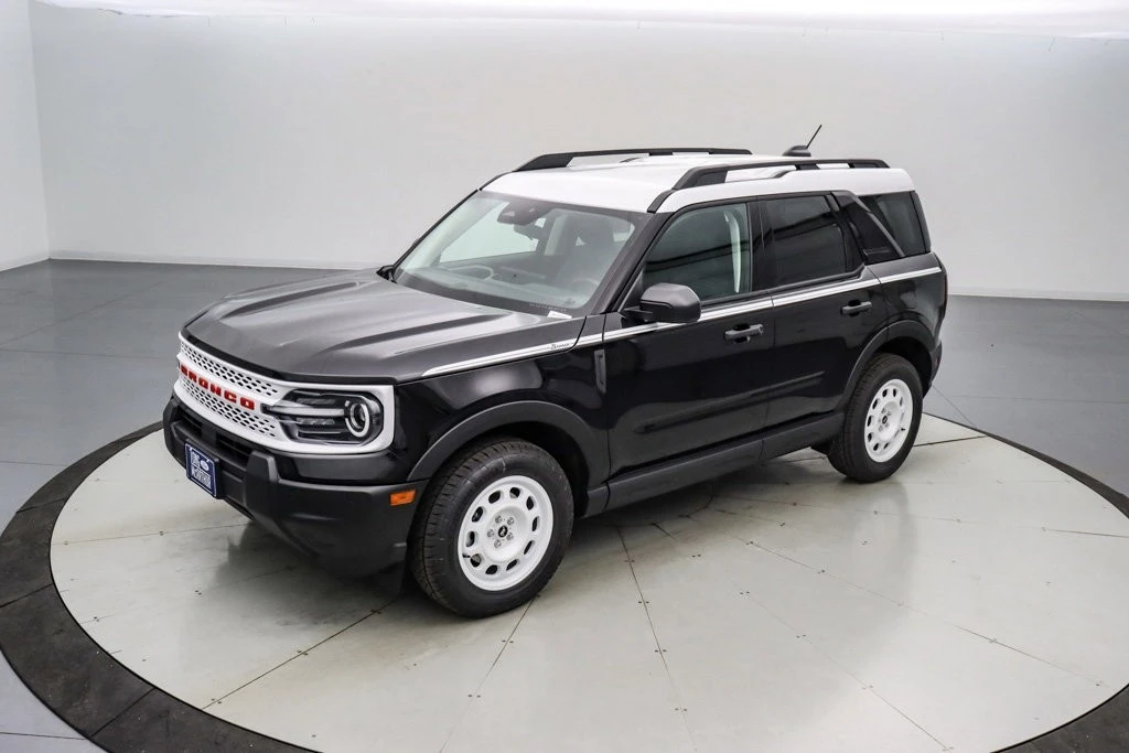 2025 Ford Bronco Sport - Image 9 of 21