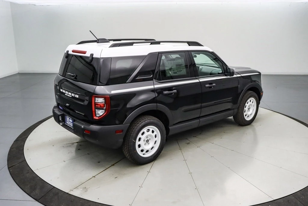 2025 Ford Bronco Sport - Image 5 of 21
