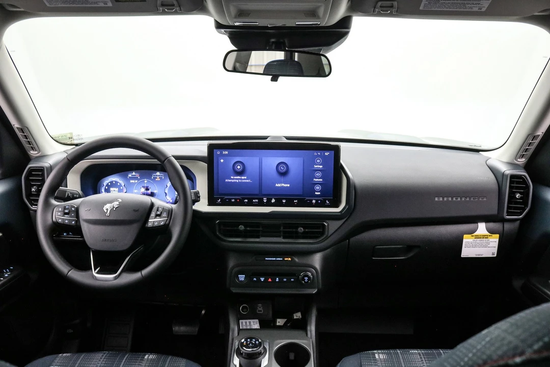 2025 Ford Bronco 6th Gen - Image 15 of 21