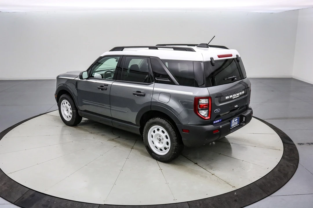 2025 Ford Bronco 6th Gen - Image 7 of 21