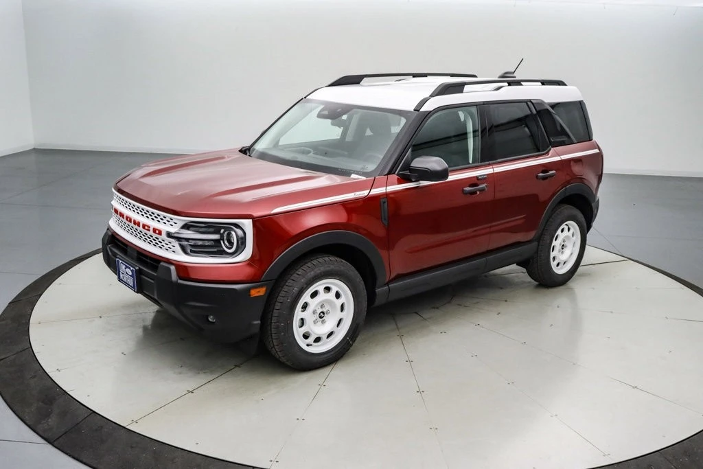 2025 Ford Bronco 6th Gen - Image 9 of 21