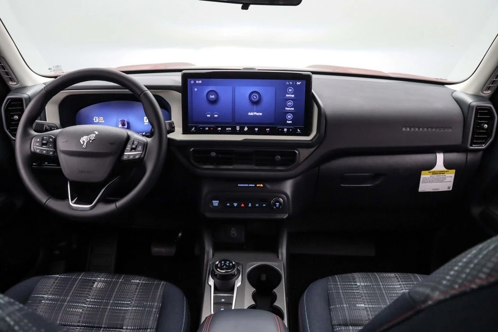 2025 Ford Bronco 6th Gen - Image 17 of 21