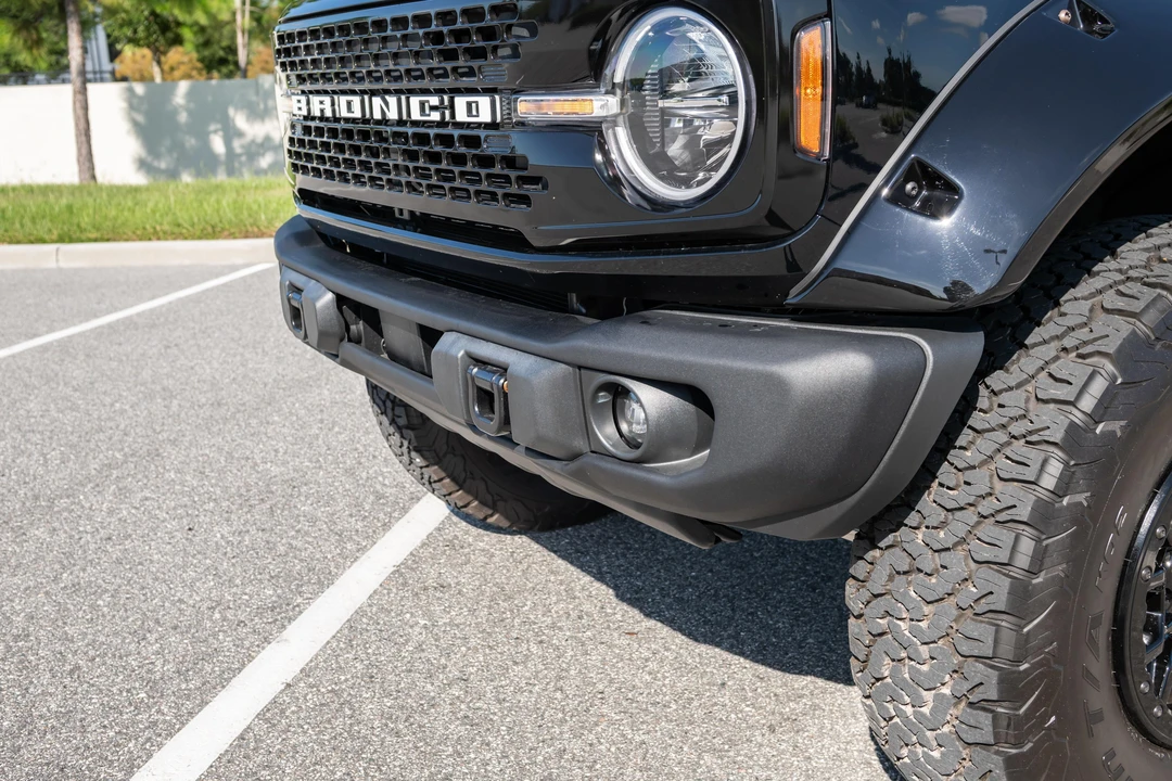 2025 Ford Bronco 6th Gen - Image 15 of 31