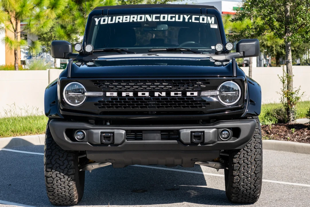 2025 Ford Bronco 6th Gen - Image 2 of 31