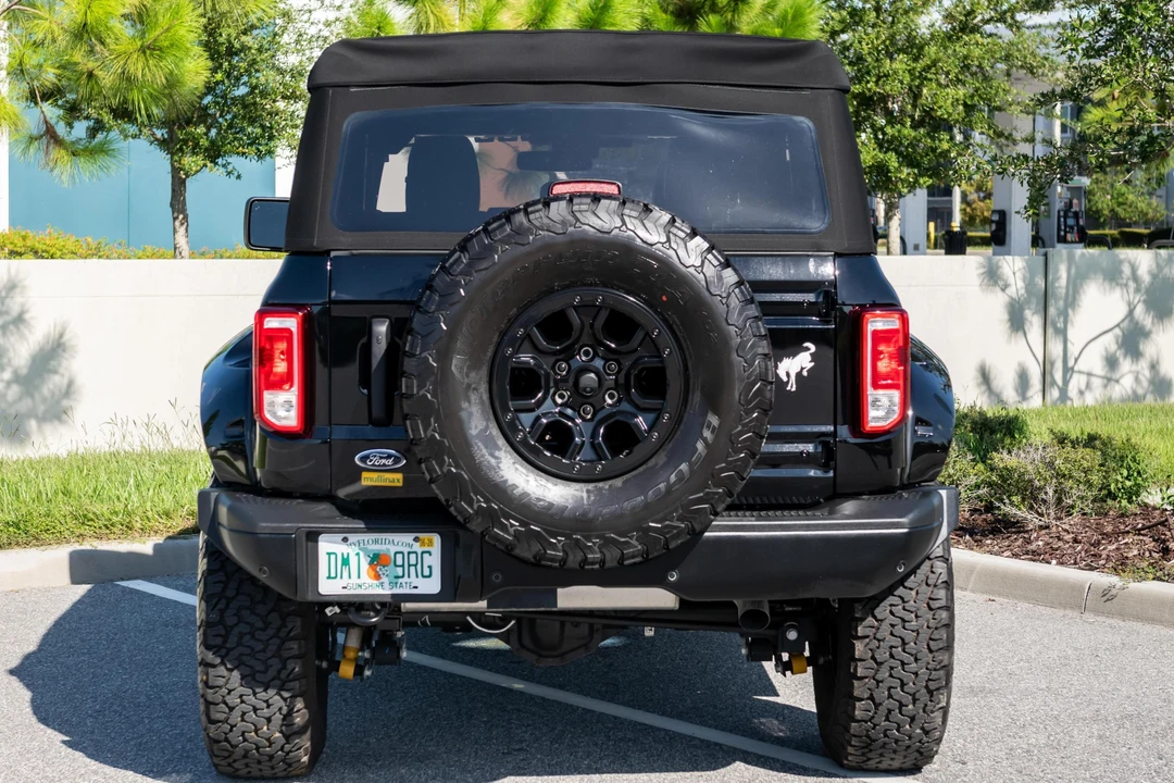 2025 Ford Bronco 6th Gen - Image 5 of 31