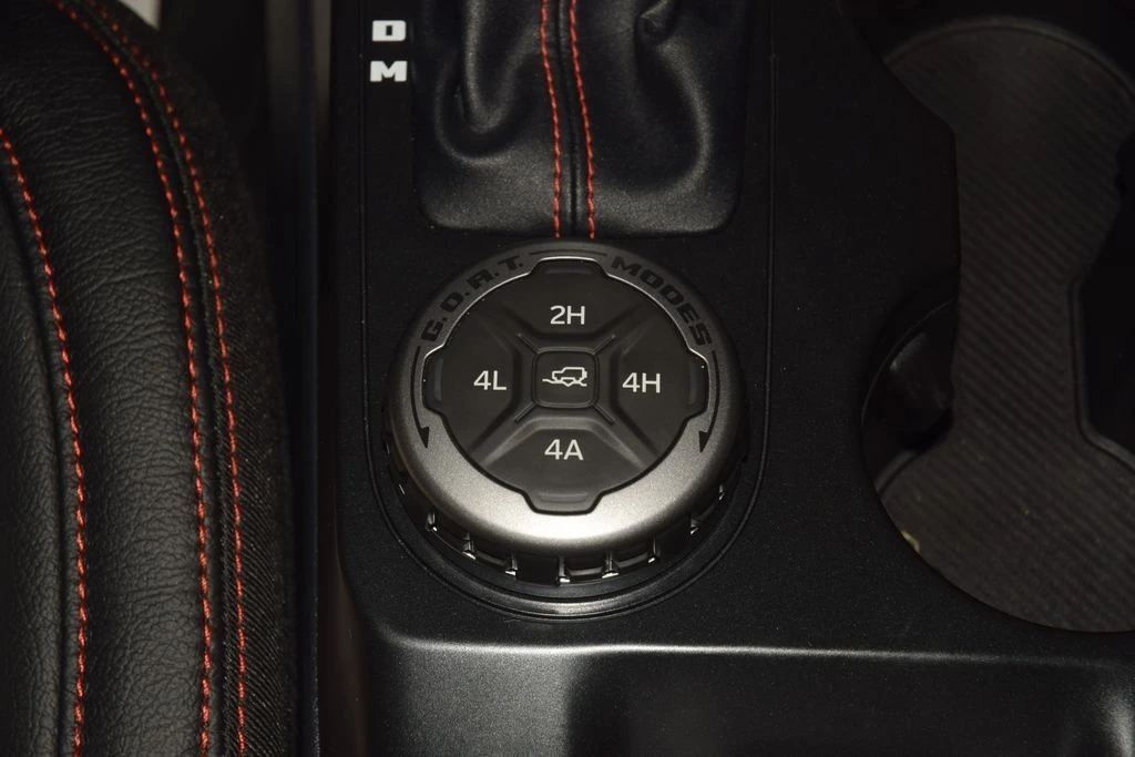 2025 Ford Bronco 6th Gen - Image 30 of 31
