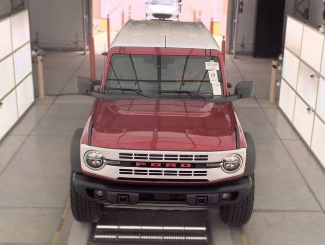 2025 Ford Bronco 6th Gen - Image 2 of 26
