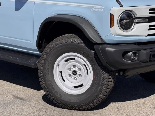 2025 Ford Bronco 6th Gen - Image 4 of 12