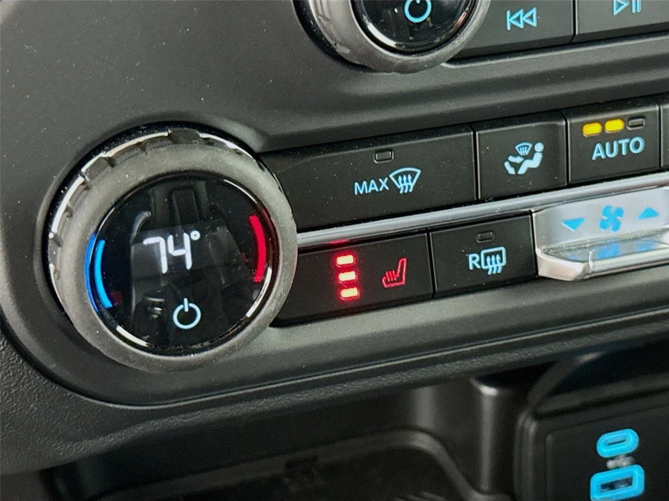 2025 Ford Bronco 6th Gen - Image 11 of 31