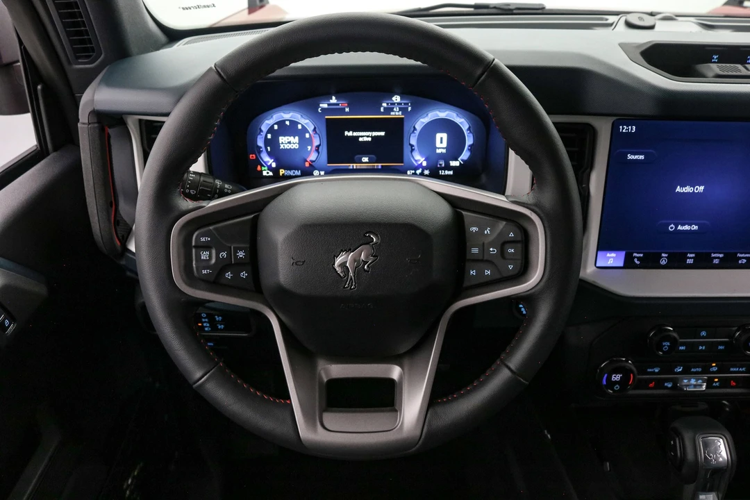 2025 Ford Bronco 6th Gen - Image 18 of 21