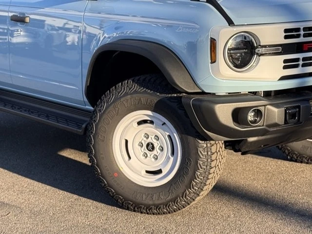 2025 Ford Bronco 6th Gen - Image 4 of 12