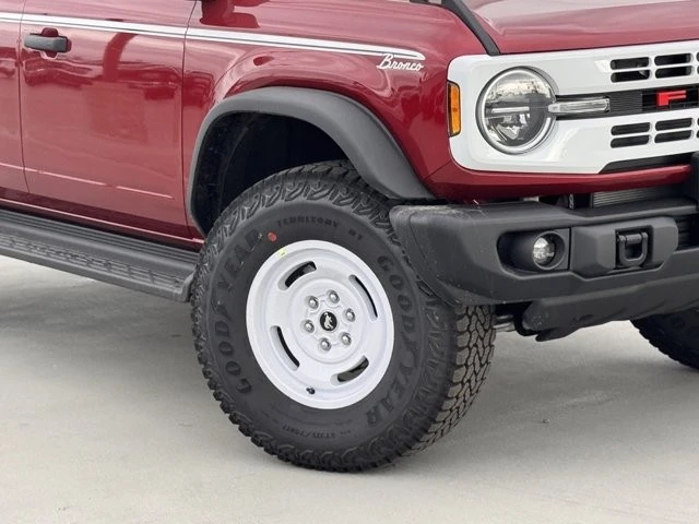 2025 Ford Bronco 6th Gen - Image 4 of 12