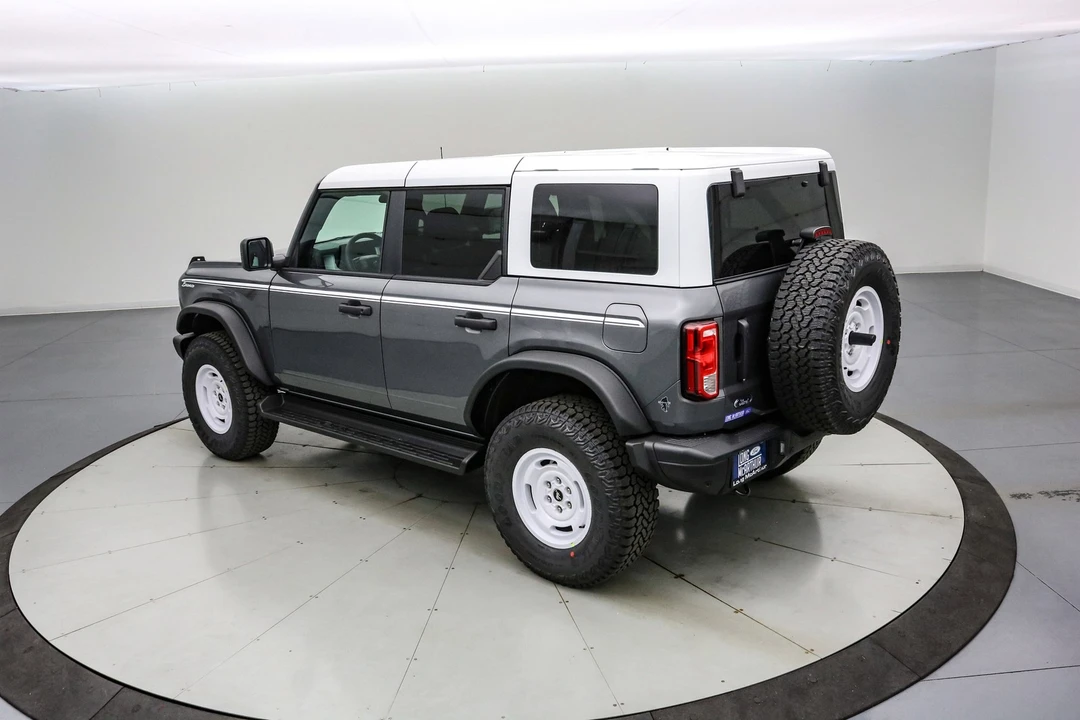 2025 Ford Bronco 6th Gen - Image 7 of 21