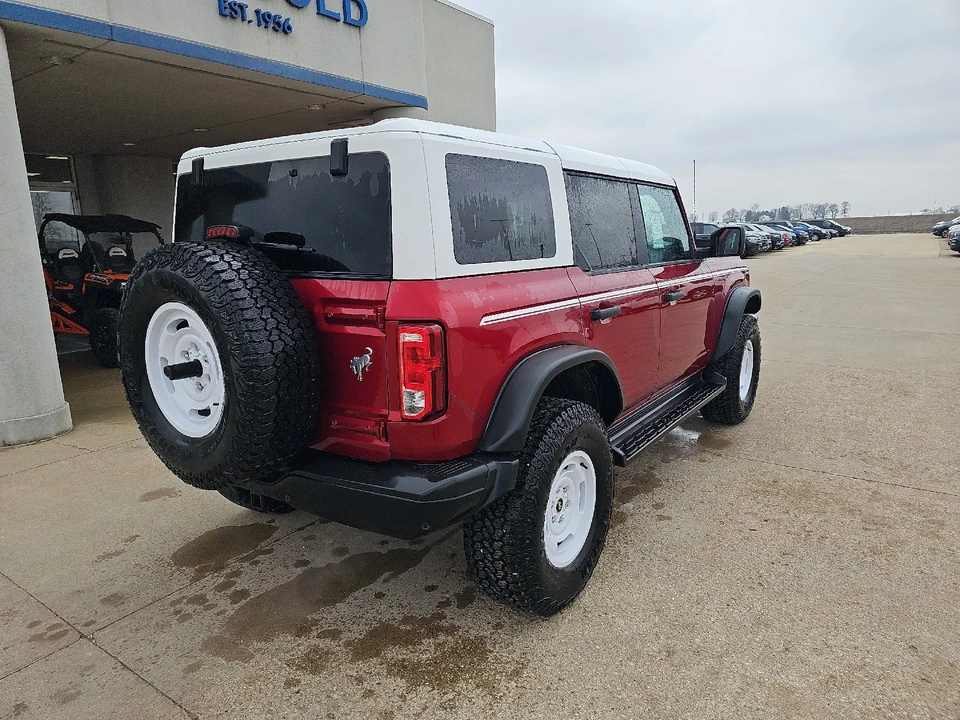 2025 Ford Bronco 6th Gen - Image 9 of 24