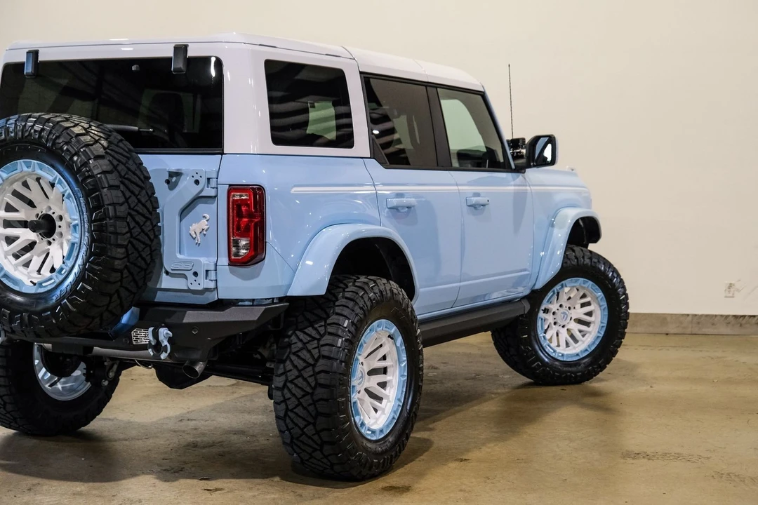 2025 Ford Bronco 6th Gen - Image 6 of 12