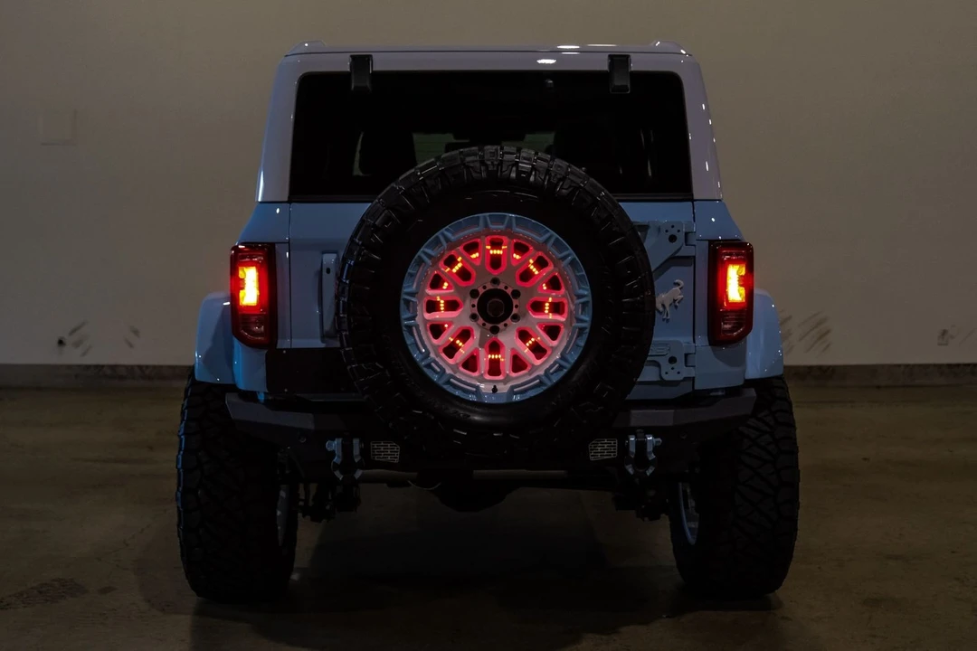2025 Ford Bronco 6th Gen - Image 9 of 12