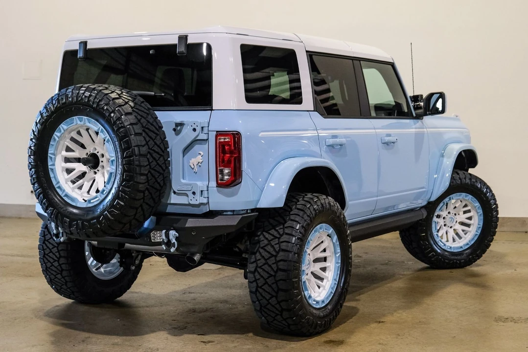2025 Ford Bronco 6th Gen - Image 6 of 12