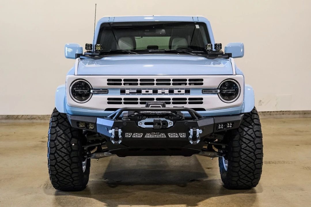2025 Ford Bronco 6th Gen - Image 2 of 12