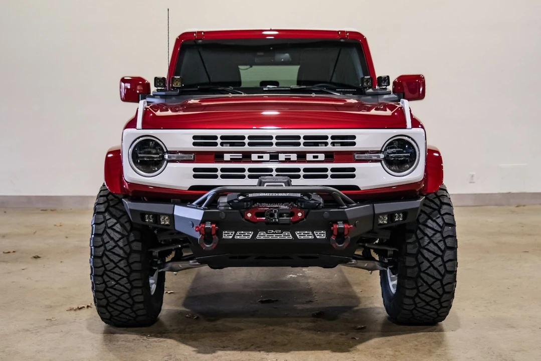 2025 Ford Bronco 6th Gen - Image 2 of 12