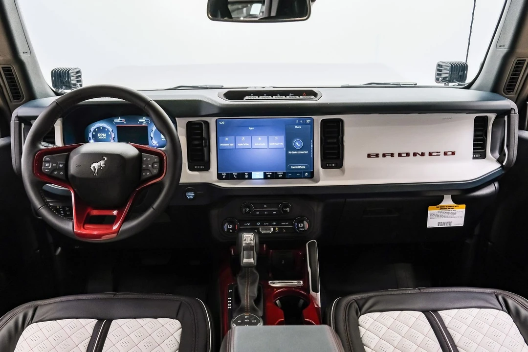 2025 Ford Bronco 6th Gen - Image 12 of 12