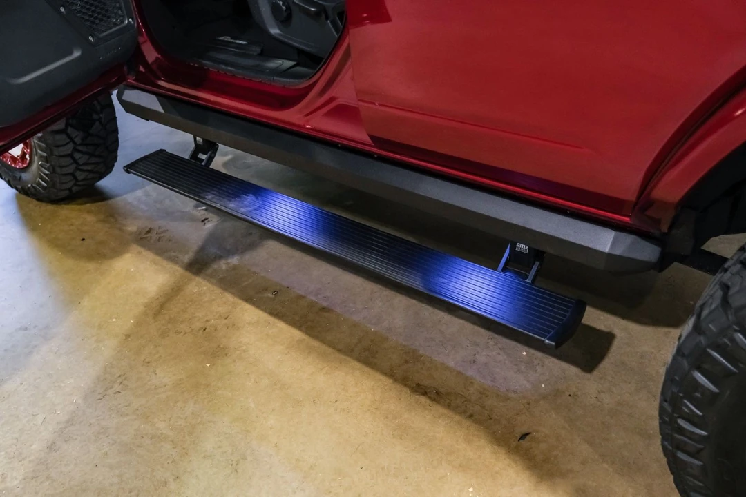 2025 Ford Bronco 6th Gen - Image 8 of 12