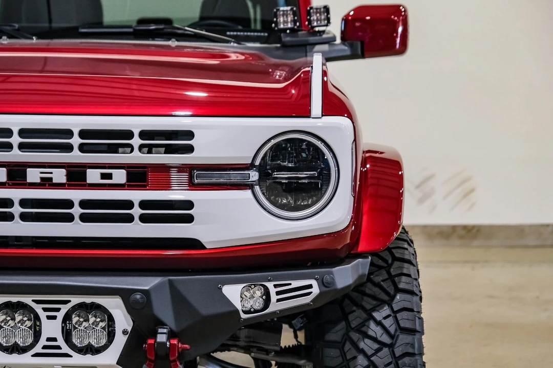 2025 Ford Bronco 6th Gen - Image 3 of 12