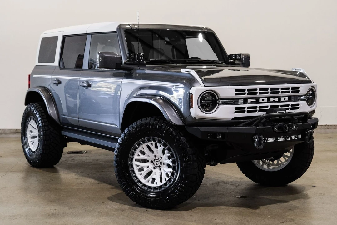 2025 Ford Bronco 6th Gen - Image 4 of 12