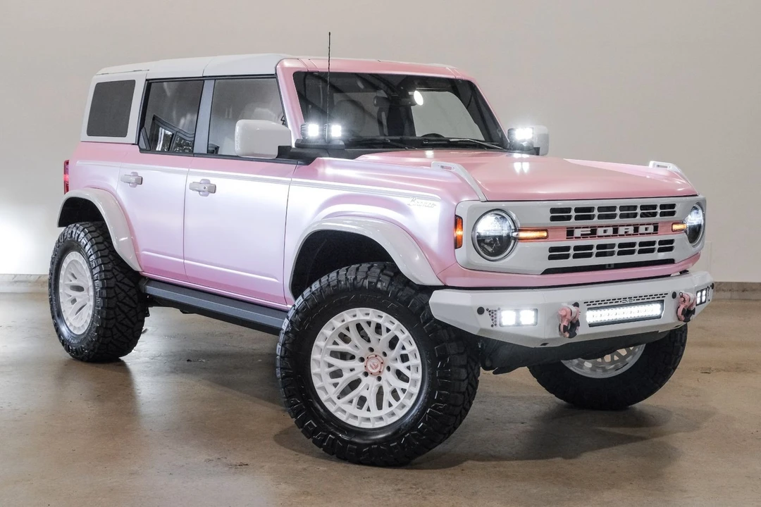 2025 Ford Bronco 6th Gen - Image 6 of 12