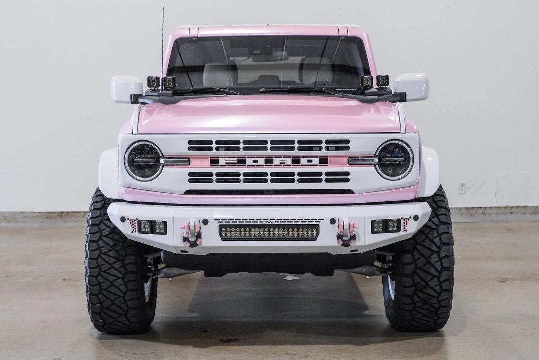 2025 Ford Bronco 6th Gen - Image 2 of 12