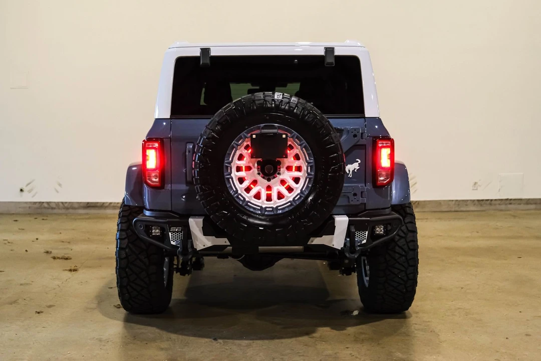 2025 Ford Bronco 6th Gen - Image 10 of 12