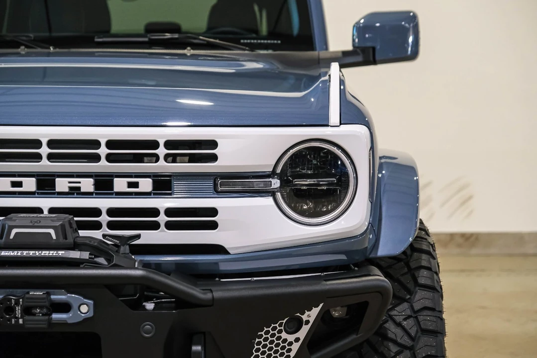 2025 Ford Bronco 6th Gen - Image 3 of 12