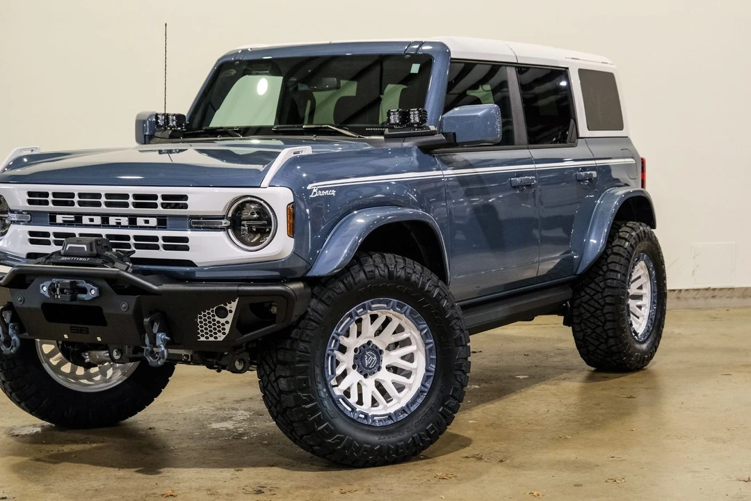 2025 Ford Bronco 6th Gen - Image 6 of 12