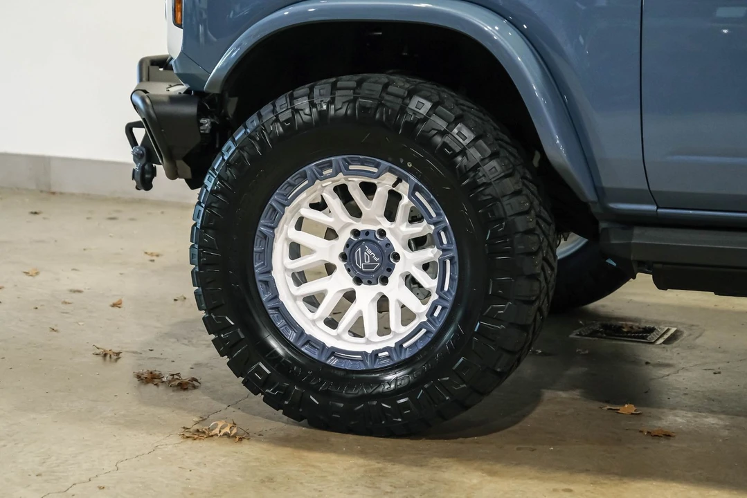 2025 Ford Bronco 6th Gen - Image 7 of 12