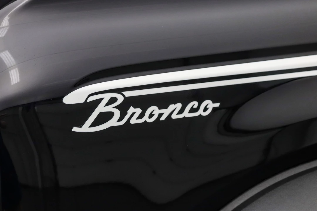 2025 Ford Bronco 6th Gen - Image 13 of 21