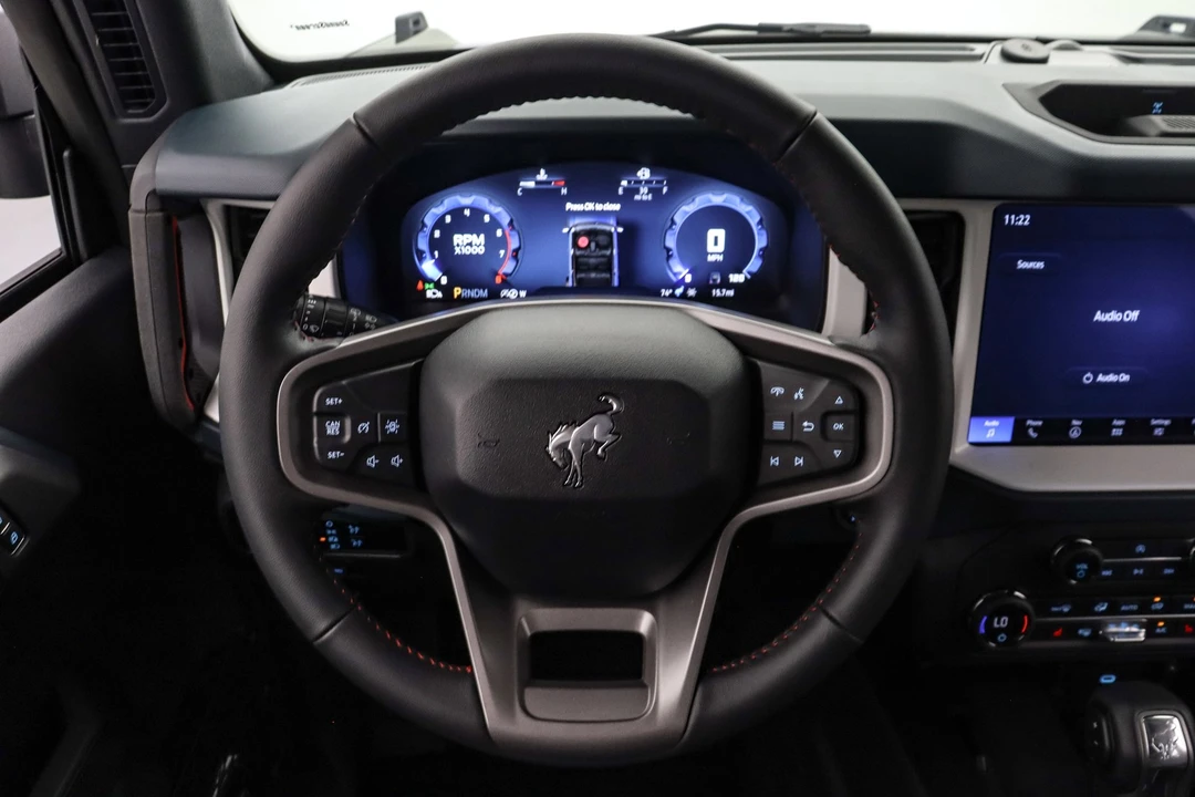 2025 Ford Bronco 6th Gen - Image 18 of 21
