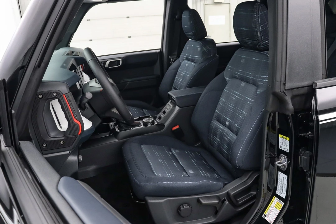 2025 Ford Bronco 6th Gen - Image 16 of 21