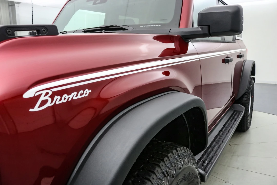 2025 Ford Bronco 6th Gen - Image 13 of 21