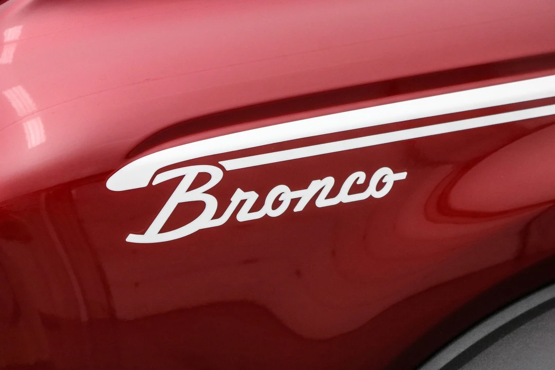 2025 Ford Bronco 6th Gen - Image 12 of 21