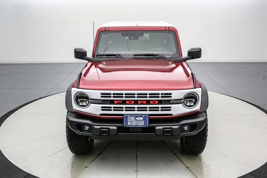 2025 Ford Bronco 6th Gen - Image 10 of 21