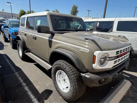 2025 Ford Bronco 6th Gen - Image 2 of 6