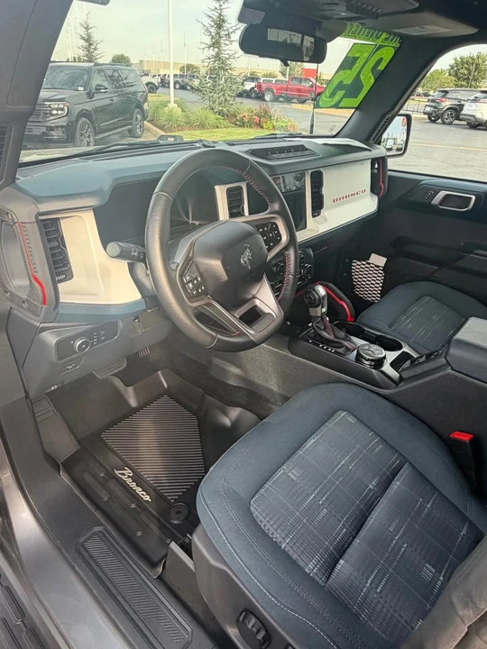 2025 Ford Bronco 6th Gen - Image 6 of 12