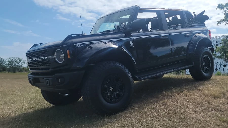 2025 Ford Bronco 6th Gen - Image 10 of 17